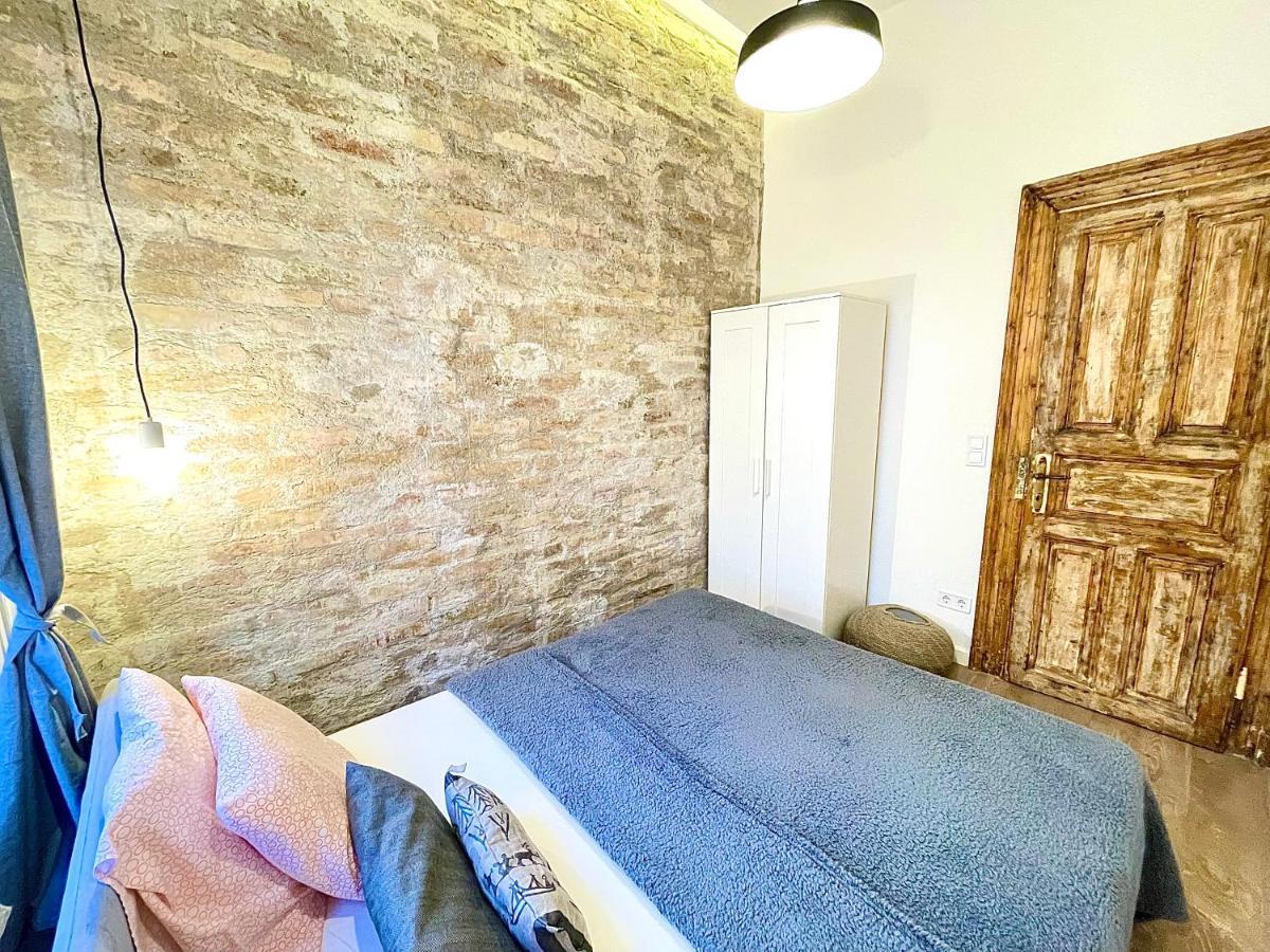 Dream Romance Residency - Finnish Sauna Budapest Exterior photo